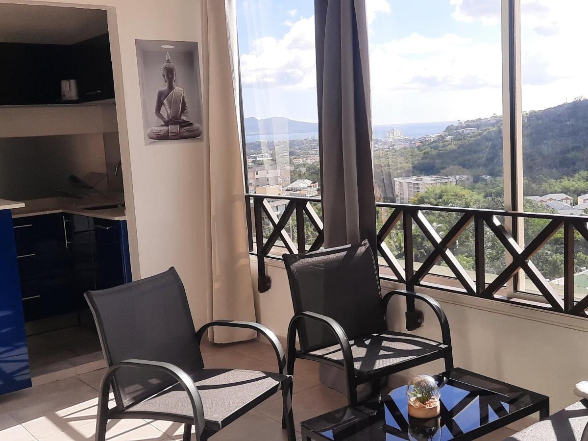 Super appartement T3 proche de tout sans vis-à-vis Fort-de-France Exterior foto