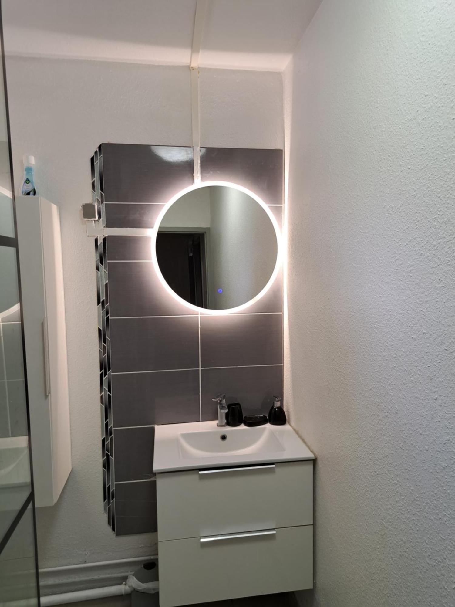 Super appartement T3 proche de tout sans vis-à-vis Fort-de-France Exterior foto